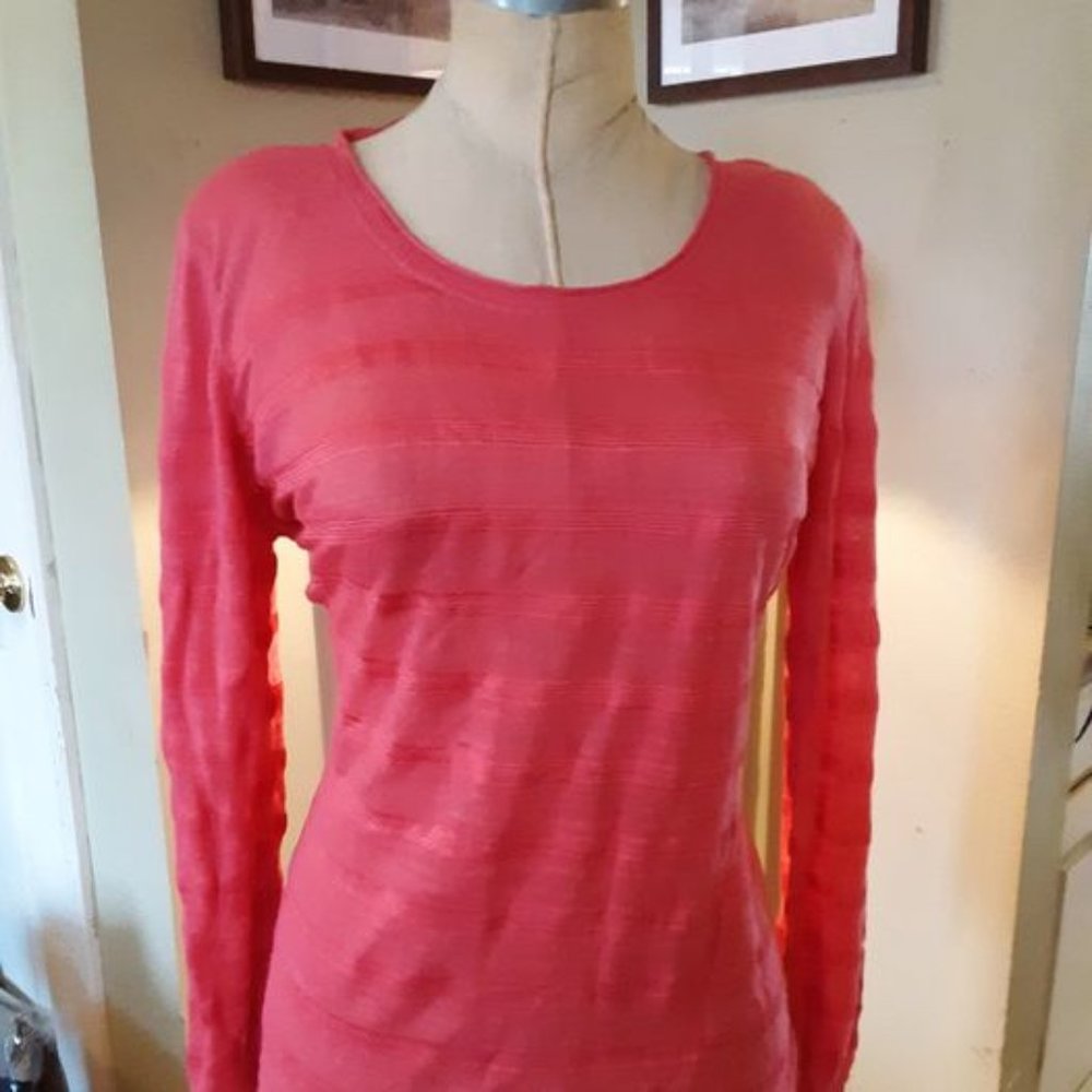Banana Republic Coral Striped Light Weight Sweater